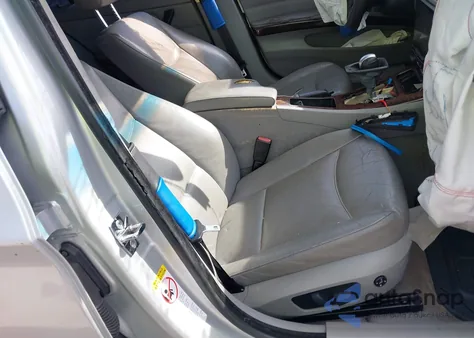 2006 BMW 325I from USA, damaged, VIN WBAVB13596KX63108